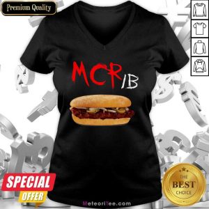Sandwich Mcrib V-neck - Design By Meteoritee.com