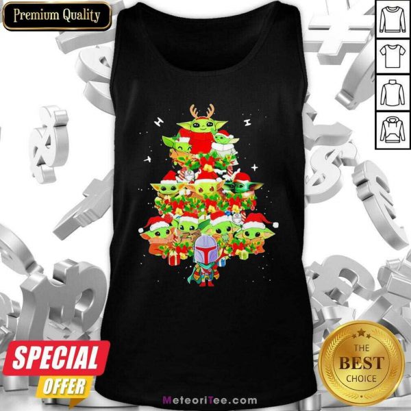 Baby Yoda And The Mandalorian Merry Christmas Tree Gift Tank Top - Design By Meteoritee.com